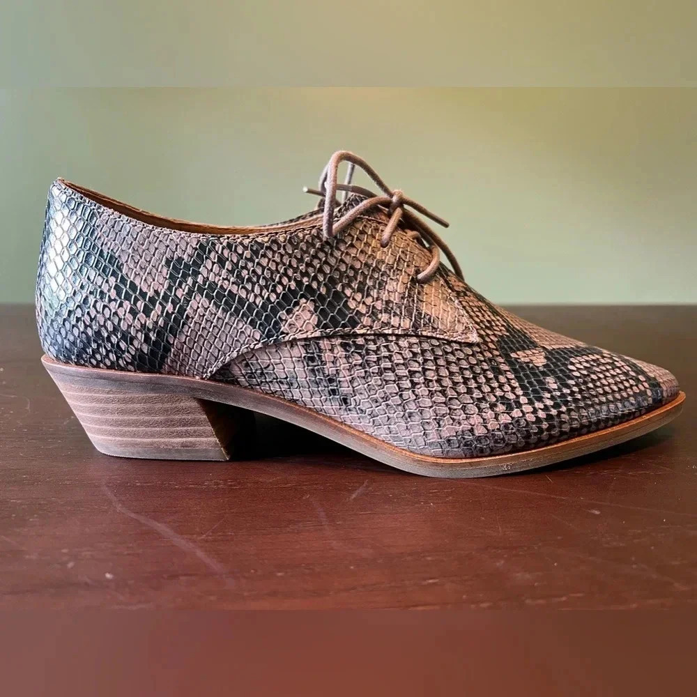 Lucky brand leather snakeskin loafers. Size 9.5. NWOT. - Picture 7 of 8